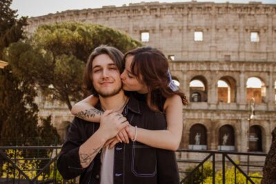Rome: Unforgettable Photoshoot Experience in Colosseum - Meeting outside Caffè Roma: easy start, clear direction