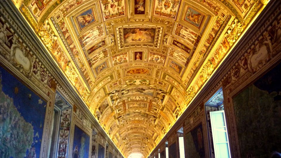 Rome: Vatican City and Catacombs Full-Day Guided Tour - Pickup, private driver, and staying sane in Rome traffic