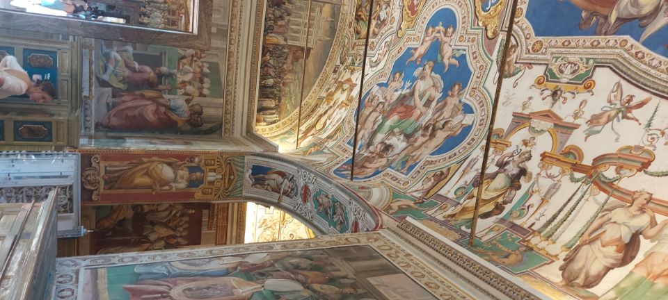 Rome: Vatican Museum and Sistine Chapel Private Tour - St Peter’s Basilica with a guided focus (not just a drop-in)