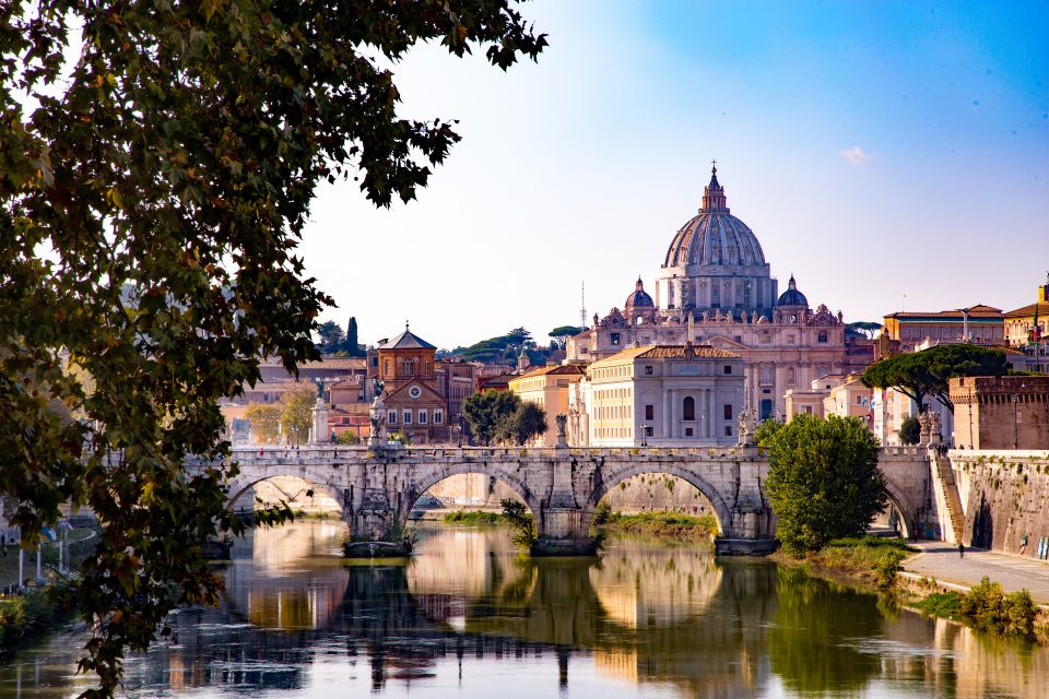 Rome: Vatican Museums and the Sistine Chapel Guided Tour - Ancient Greek and Roman sculpture: the opening acts that help you see