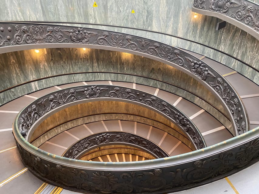 Rome: Vatican Museums & Sistine Chapel Entrance and Tour - English guide impact: what you should expect from your group