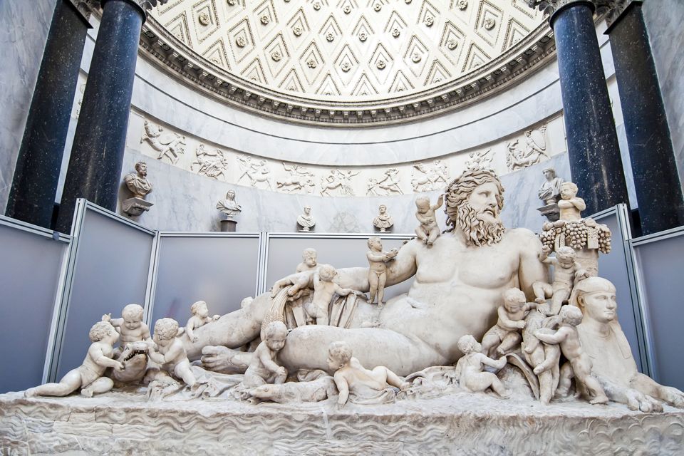 Rome: Vatican Museums & Sistine Chapel Skip-The-Line Ticket - Inside the Vatican Museums: From Courtyards to the Gallery of Maps