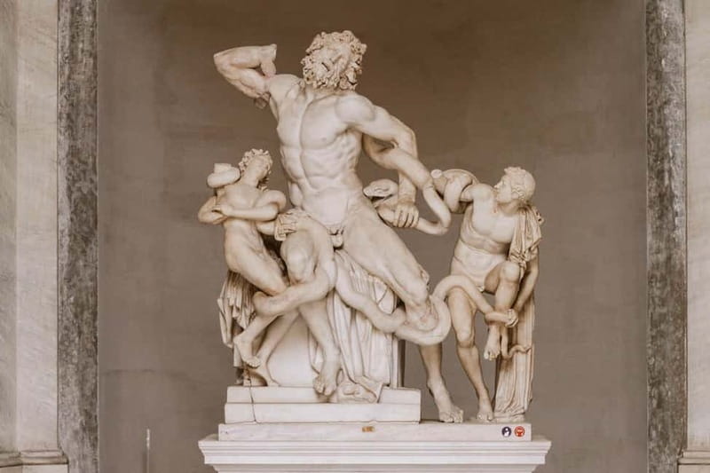 Rome: Vatican, Sistine Chapel, and St Peter's Guided Tour - What to bring and wear: Vatican rules that affect your whole day