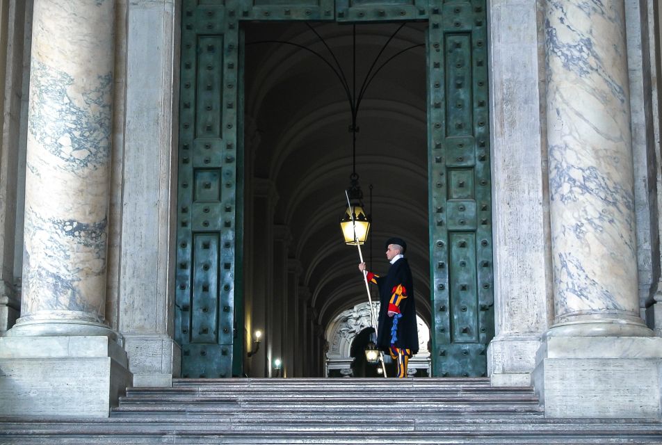 Rome: Vatican & Sistine Chapel Tour + Optional Colosseum - Optional upgrade: adding the Colosseum, Roman Forum, and Palatine Hill