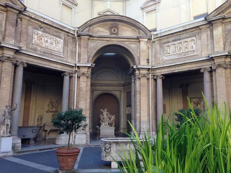Rome: Vatican, Sistine & St. Peter's Fast Track Private Tour - Who should pick this tour and who should skip it