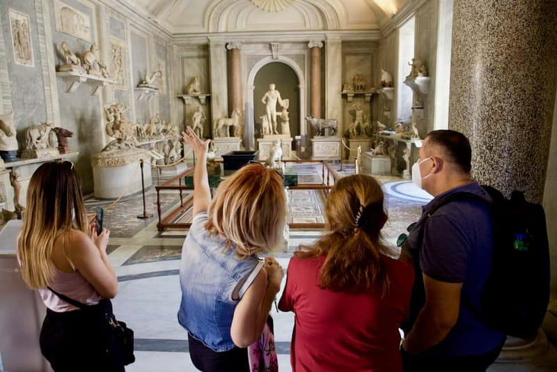 Rome: Vatican & St Peter's Basilica: unlock the wonders - Why this Vatican tour works fast: skip lines and smart pacing