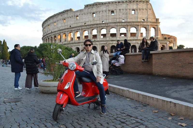 Rome Vespa: City Highlights Sightseeing Tour by Vespa - Circus Maximus pass and the move toward the Orange Garden
