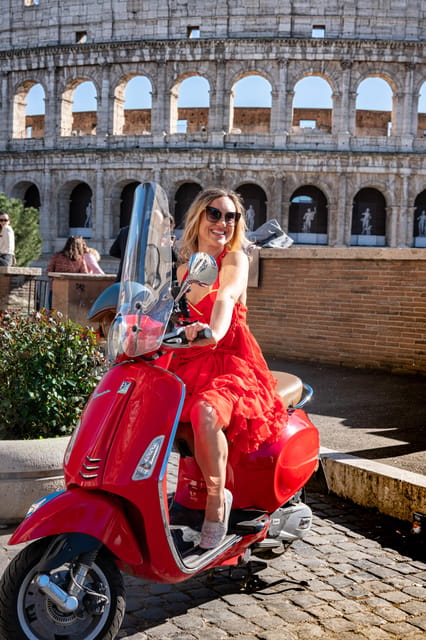 Rome: Vespa City Tour with Professional Photoshoot - The professional photoshoot: how to get photos you’ll actually like