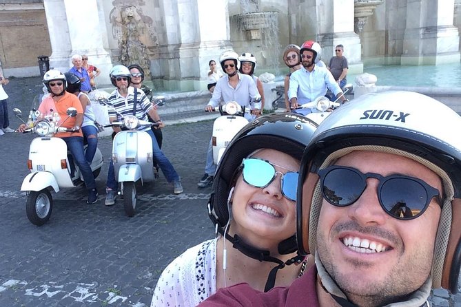 Rome Vespa Grand Tour - Pantheon and Piazza Navona: the city’s theater at street speed