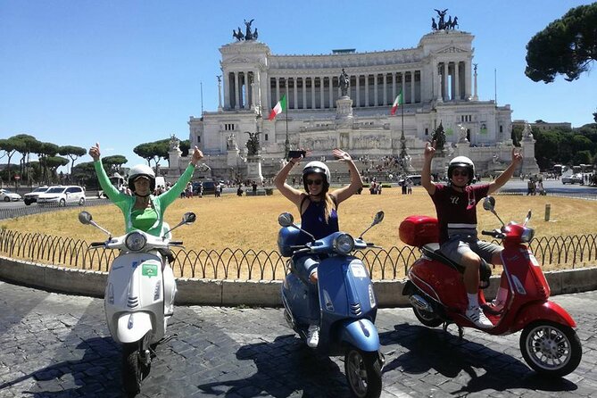 Rome Vespa Primavera 125 cc Rental - 48 Hours Rental - Overnight parking near the Colosseum: the stress reducer