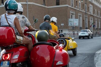 Rome Vespa Sidecar Tour — 90-Minute City Highlights Tour - Meeting at Piazza di San Pantaleo and What the First Minutes Feel Like