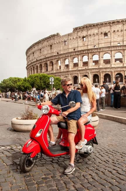 Rome: Vespa Tour with Gelato and Photos - Orange Garden (Giardino degli Aranci): panoramic photos without the hard work