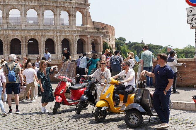 Rome Vespa Tour with Tiramisu - Photos included: why the camera stops are smart