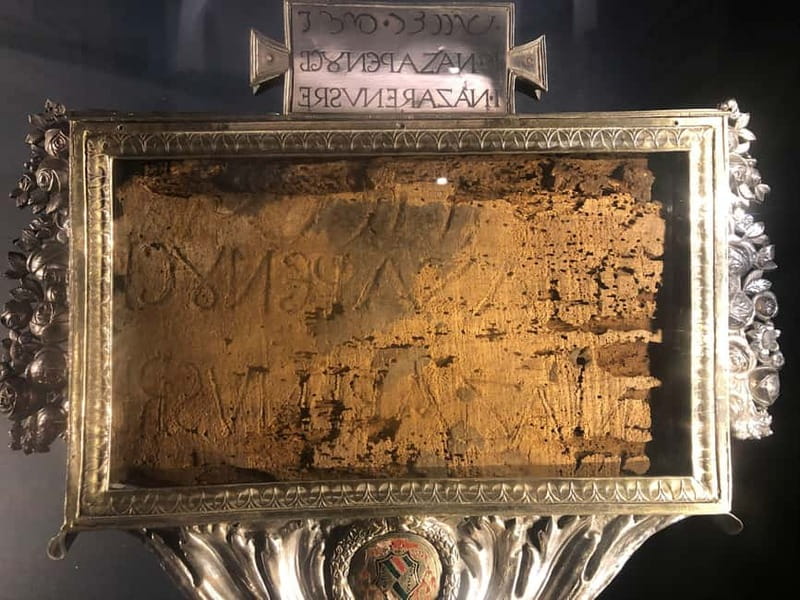 Rome: Via Crucis Pilgrim 3-Hour Walking Tour - Santa Prassede and the power of mosaics and symbolism