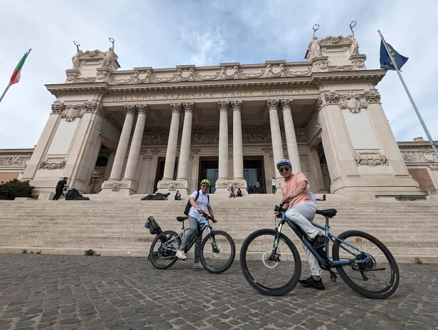 Rome: Villa Borghese E-Bike Tour - The guides: how the best parts happen in the pacing and stories