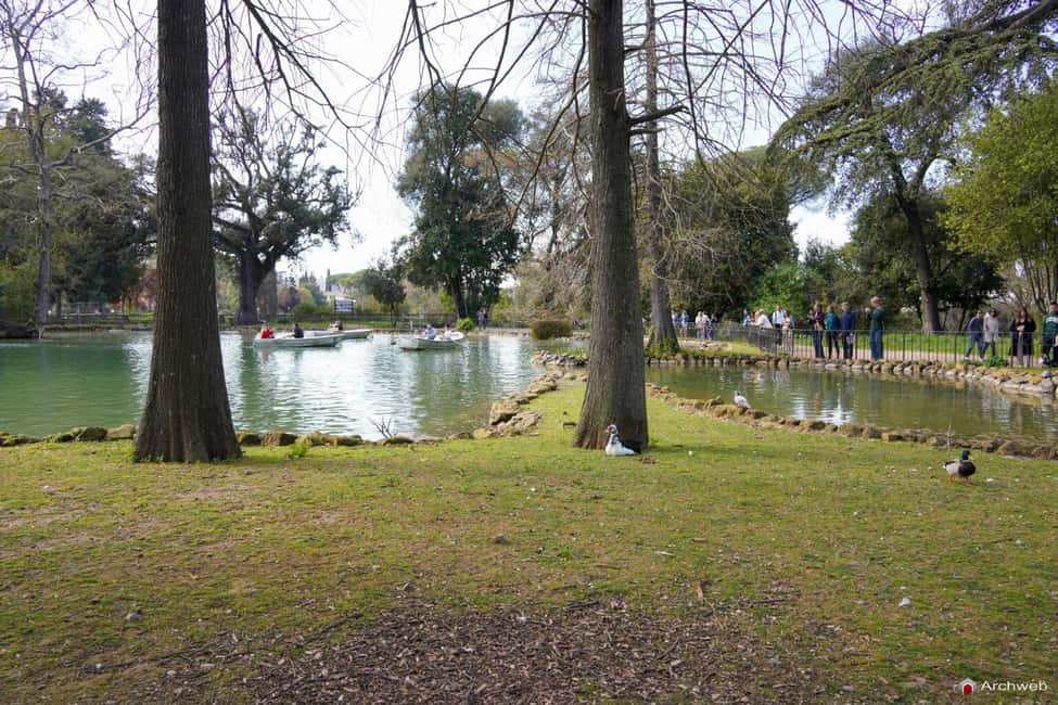 ROME: Villa Borghese Lake tour by boat paddling independently +aperitivo - Price and Value: What $92.89 Actually Buys You