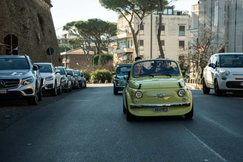 Rome: Vintage Fiat 500 Cabriolet Private City Tour - Baths of Caracalla: ruins with a guide’s map in your head