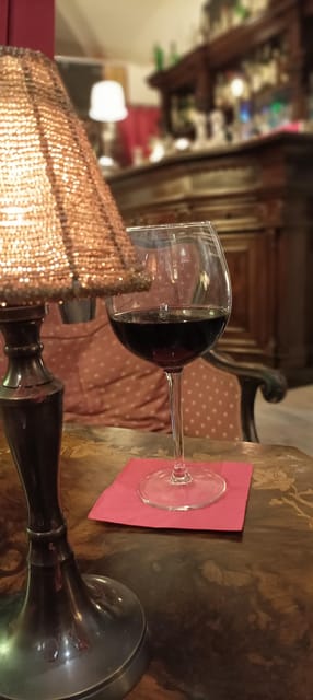 Rome: Wine and Food Tasting Experience at Speakeasy - The Room Itself: Art, Music, and Why the Atmosphere Matters