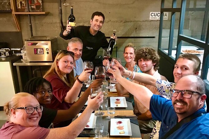 Rome: Wine Tasting and Food Pairing with gelato in Trastevere - Where you start: Essenza Wine Bar Trastevere (and why that location helps)