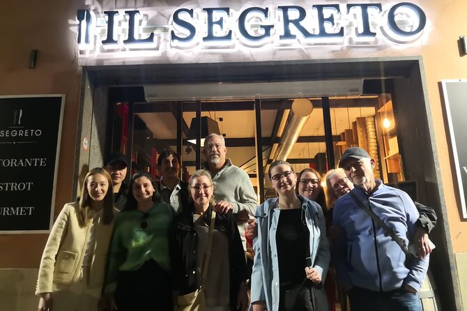 Rome: Wine Tasting and Food Pairing with gelato in Trastevere - The pairing lineup: cheeses, aged balsamic, truffles, and fried cod