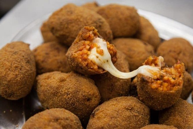 Rome’s Amazing Food Tour : 10 Tastings (Premium & Private) - Price and logistics: is $308.38 per person worth it?