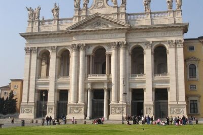 Rome’s Christian Sites Semi-Private Tour - Pickup, meeting point, and staying on schedule