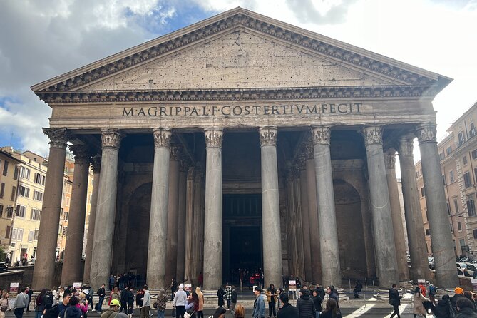 Rome's Iconic Ancient Temple: Pantheon Fast Track Entry Tickets - Picking the right entry time (and what to expect at the door)