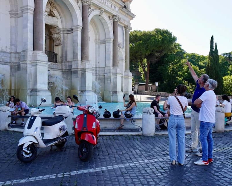 Rome’s Must-See Spots on Vespa (No Driving Needed) - Languages and who guides you