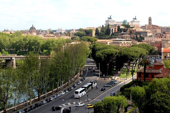 Rome’s Top Highlights by Luxury Golf Cart - St. Peter’s Basilica and Castel Sant’Angelo Without the Marathon