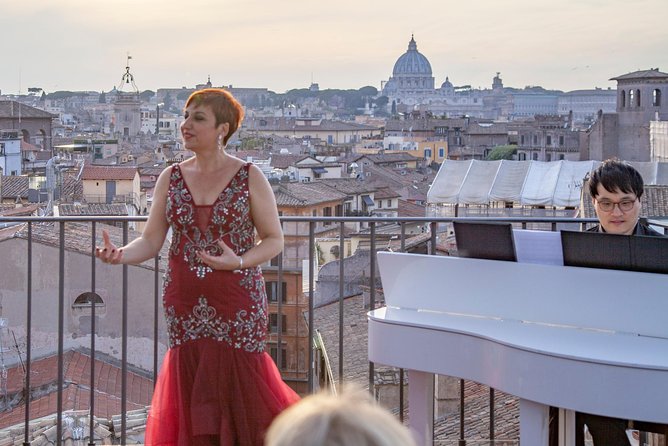 Rooftop Bar Opera Show: The Great Beauty of Rome - Key things you’ll notice fast