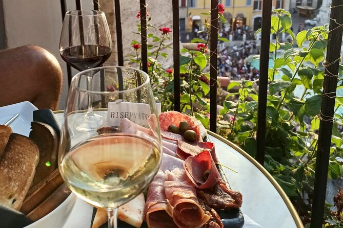 Rooftops of Rome by Night Food Tour with Dinner, Cocktails & Guided Sightseeing - Why Rome’s rooftop dinners work (especially at night)