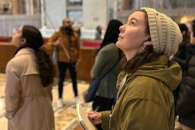 Saint Peter's Basilica Official Guided Tour - Inside St. Peter’s: Pietà, Bernini, mosaics, and ceiling tricks