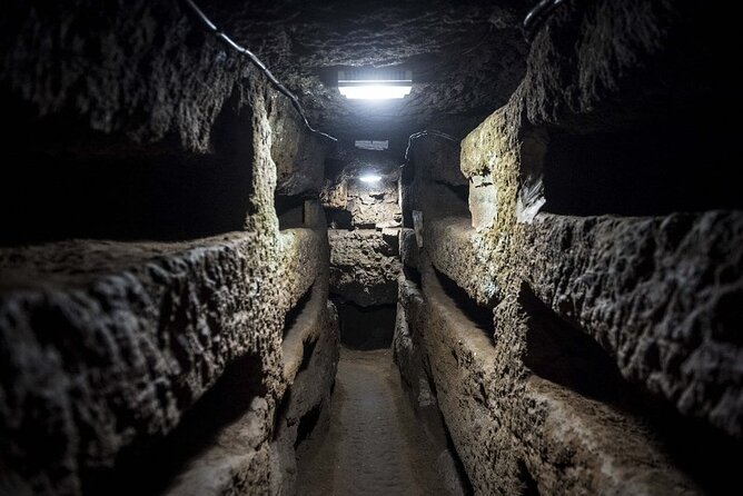 Secrets Beneath Rome: Capuchin Crypt and Catacombs Tour - Quick hits before you go