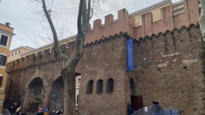 Secrets of the Passetto: Vatican's Hidden Path of Mystery - The Passetto di Borgo walk: escape route to popes