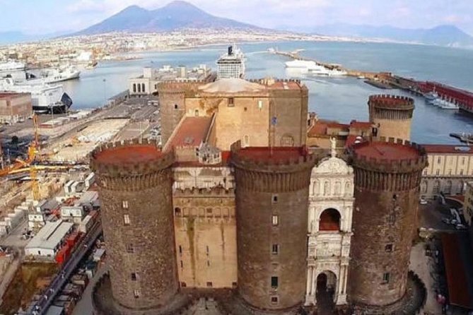 Semi-Private Day Trip to Pompeii and Naples from Rome - Hotel pickup from inside the Aurelian walls (and the meeting point)
