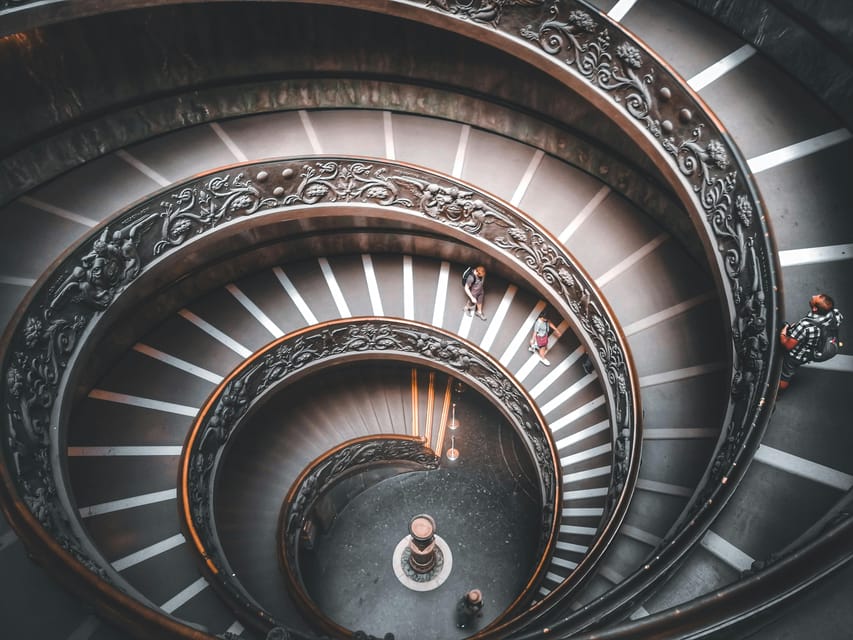 Semi-private Tour of the Vatican Museums - Borgia Apartments: adding a darker thread to the story