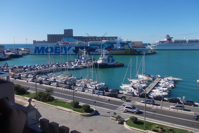Shared Transfer from Civitavecchia Pier to Rome Hotel or Airport - The Van Ride: AC Comfort and Real-World Luggage Help