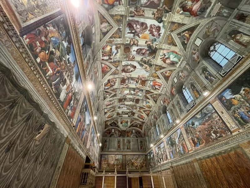 Sistine Chapel and Vatican Museums Small Group Tour - Airport-style security and the skip-the-line effect that actually matters
