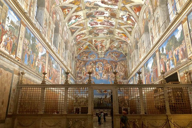 Sistine Chapel Express and St Peter Basilica - A smart Vatican plan: early entry plus a focused route