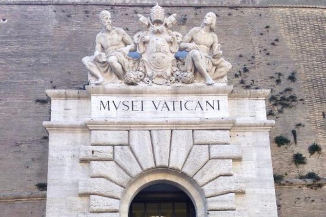 Sistine Chapel @ its best! First time slot Vatican Museums access - Sistine Chapel in focused 15 minutes: Michelangelo and papal history