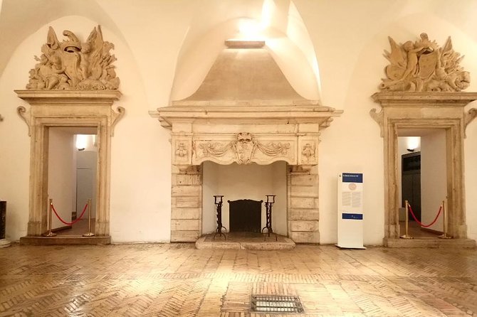 Skip-the-line Castle Sant'Angelo Museum & Bridge private Guided Tour in Rome - Price and value: paying for time saved and a private guide