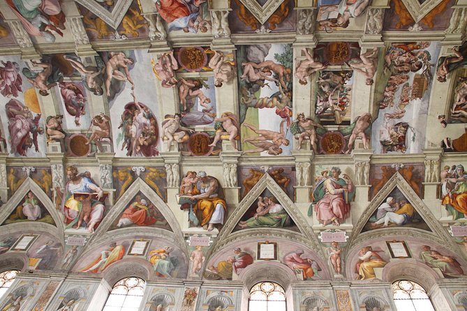 Skip The Line ticket to the Vatican Museums & the Sistine Chapel - Sistine Chapel: the short stop that requires planning