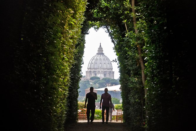 Skip the Line Tour: Vatican Museums and Sistine Chapel - Security, dress code, and why small rules matter