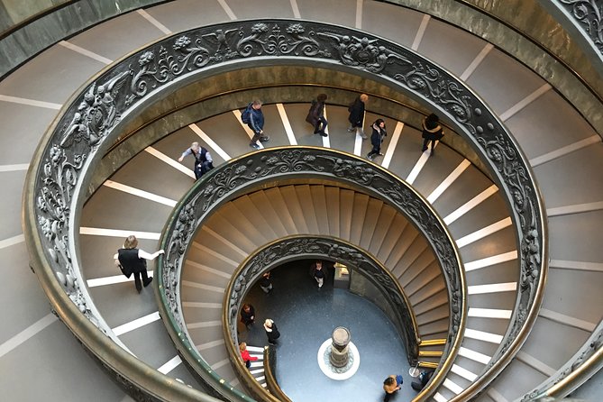 Skip the line Vatican Museum and Sistine Chapel Guided Tour - What the two-hour route feels like in real life