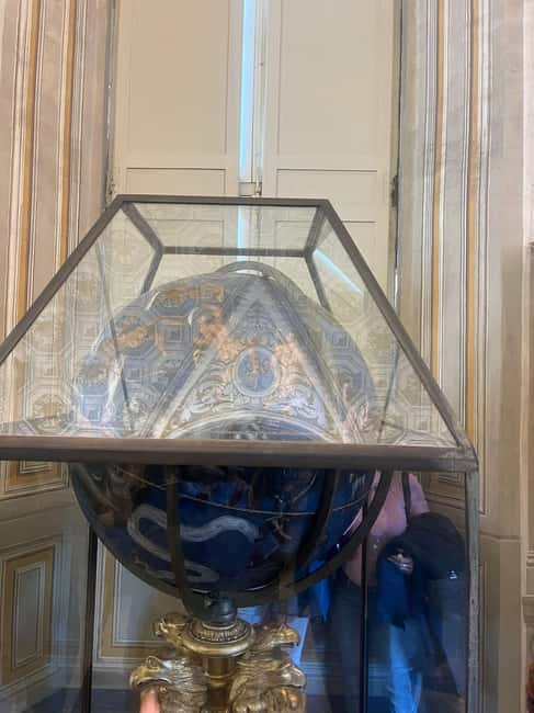 Skip-The-Line Vatican Museum, Galleries & Sistine Chapel - “Host services” vs a guided tour: what you’re actually paying for