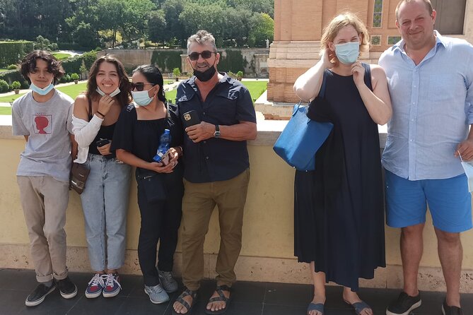 Skip the Line Vatican Museums and Sistine Chapel Guided Tour - Vatican Museums Highlights: Laocoön, Raphael, and the Long Art Walk