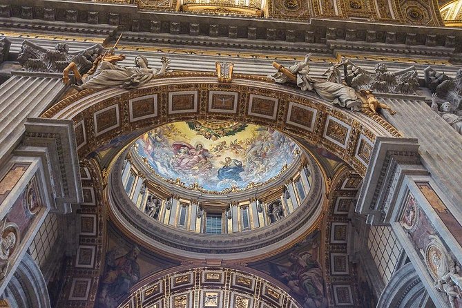 Skip the Line: Vatican Museums & Saint Peter - Private Tour - St. Peter’s Basilica in 45 Minutes: The Big Moments, Well Focused
