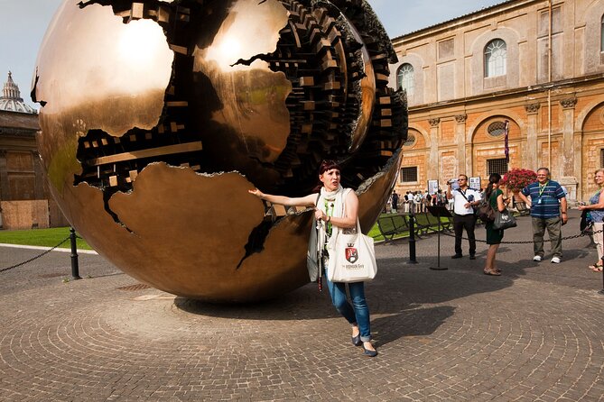 Skip-The-Line Vatican Museums, Sistine Chapel & Basilica Tour - Vatican Museums entry: What you actually see before the big galleries