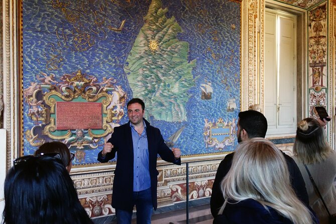 Skip-the-Line Vatican, Sistine Chapel & St. Peter's | Small Group - Headsets and a 12-person tour: how you actually keep up