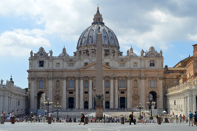 Skip the line Vatican & Sistine Chapel Tour - Skip-the-line is real, but security still happens